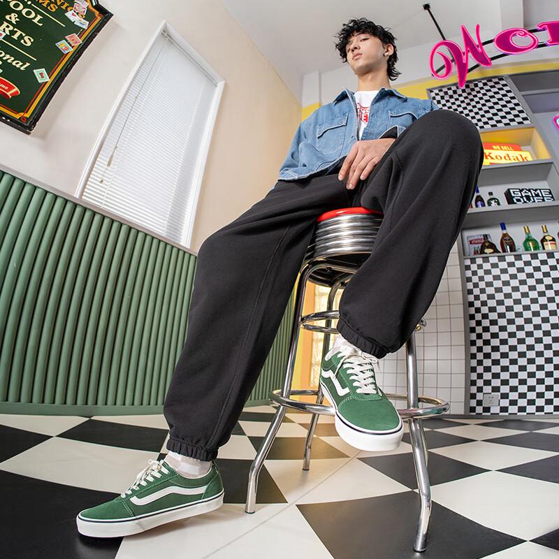 VANS Ward Low-Top Sneakers