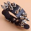 Gotischer Punk-Stil Einfaches Doppelreihen-Nieten Pu-Lederarmband Für Party Party Geburtstagsgeschenk