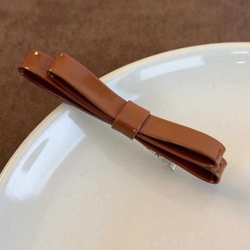 Retro Glossy Leather Bow Hair Clips Headband Bangs Clip For Woman Girls Simple Sweet Hairpins Barrettes Fashion Hair Accessories