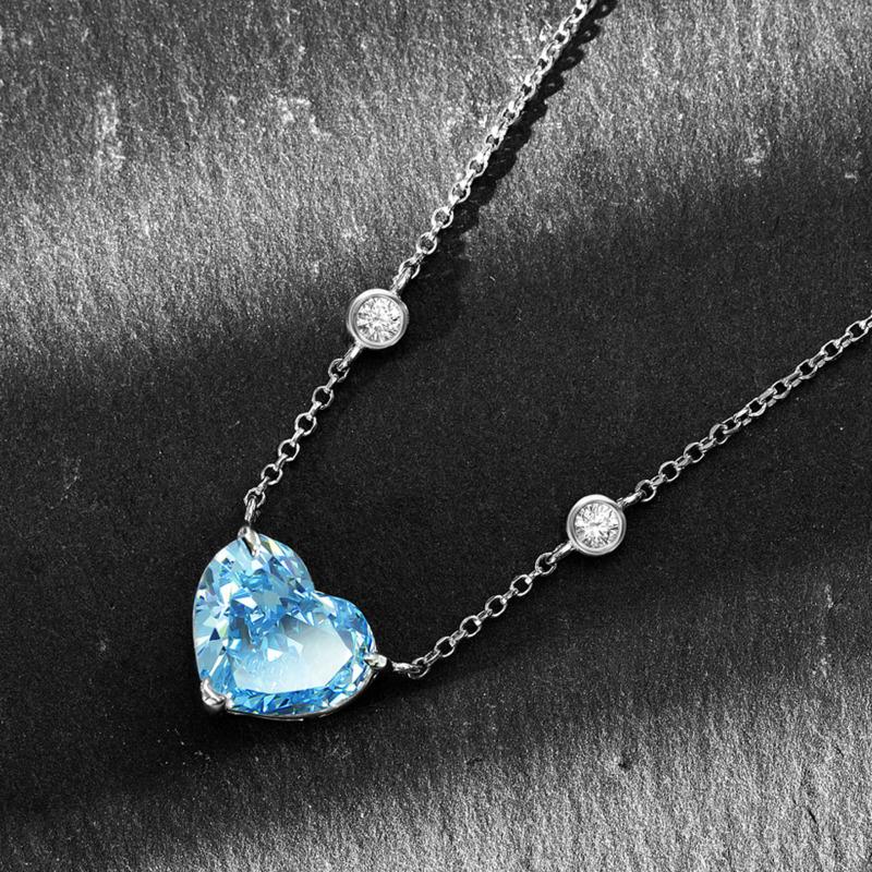 Gica Gema Blue High Carbon Diamond Necklaces 925 Sterling Silver 10*12mm Heart Pendant Unique Design Romantic Fine Jewelry Wedding Party Gifts
