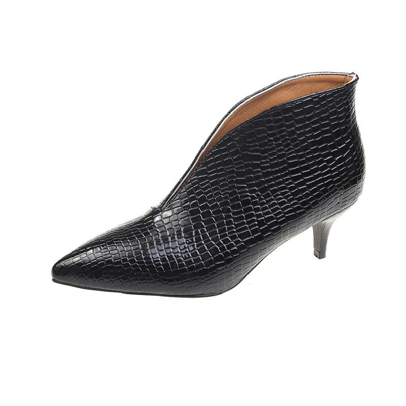 V-mouth short women's autumn and winter new European and American fashion pointed embossed thick heel Martin Women's