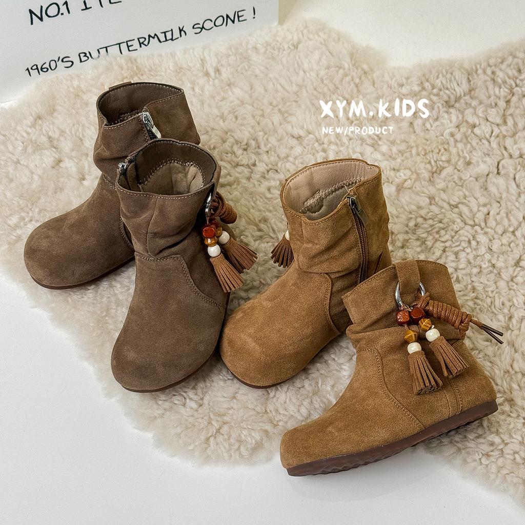Herbst und Winter 2025 neue Kindermode Retro Fransenanhänger runde Zehe Stiefel zum Stapeln