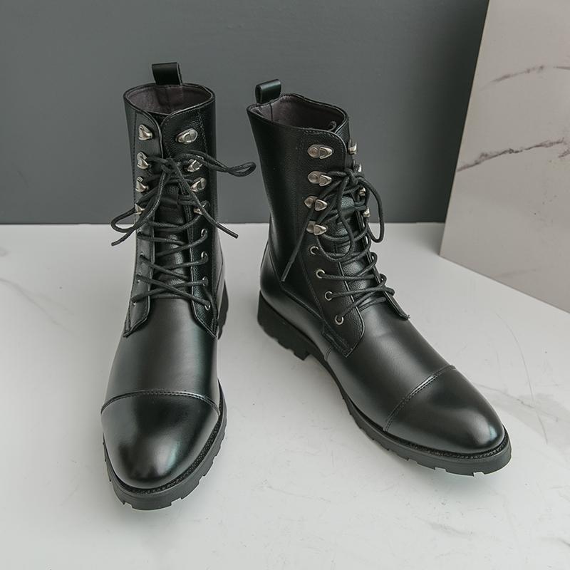 Retro Designer High Tops Men Lace-up Cowboy Boots Luxury Pointed Toe Biker Boots Man Leather Motorcycle Shoes