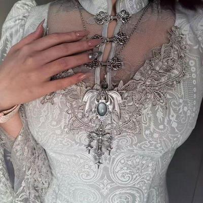 Gothic Punk Style Devil Cross Necklace, Exquisite Wing Shaped Pendant, Jewelry Gift