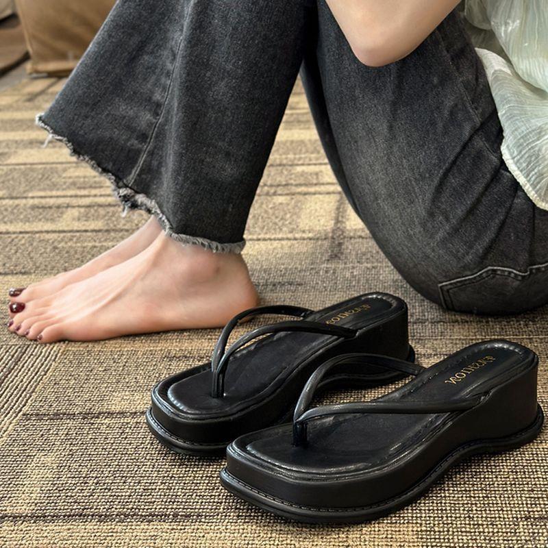 2025 Summer and Autumn New Outer Wear Holiday Slope Heel Cool Slippers French Thick Sole Heightened Thick Sole Foot Flip-flops Shoes Women
