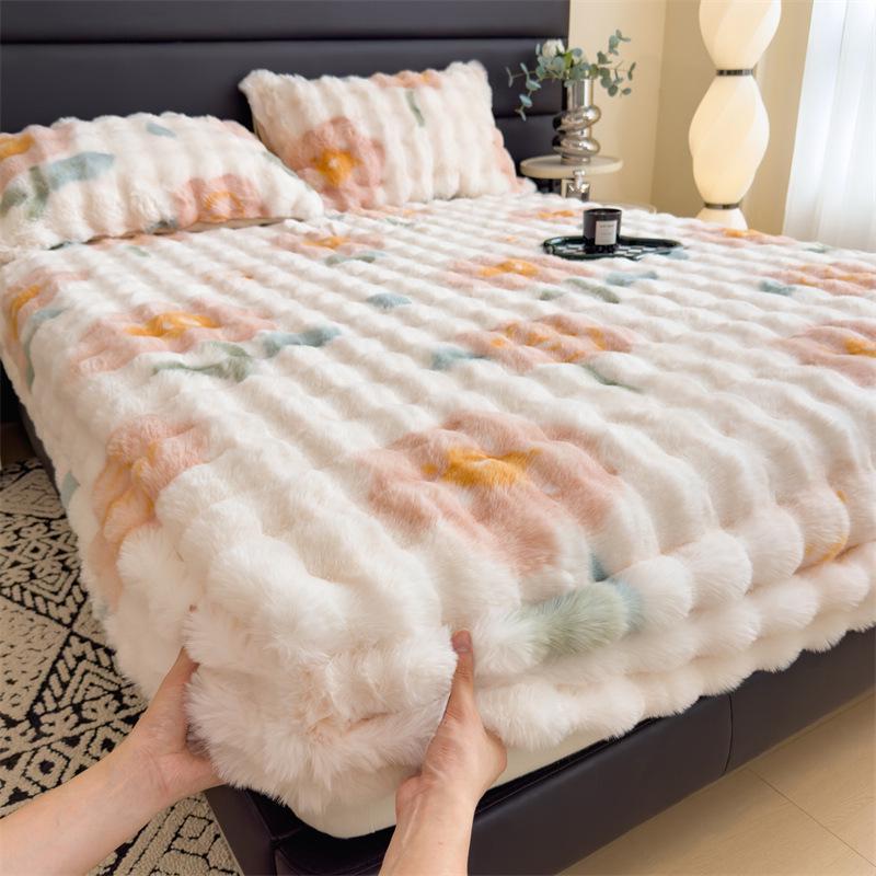 Plush Fleece-Lined Rabbit Fur Fitted Sheet Set - Double Bed, Winter Warmth, 3-Piece Mattress Protector