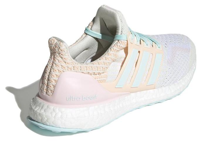 adidas Wmns UltraBoost 5.0 Dna 'Off White Almost Blue' Women's HQ1851