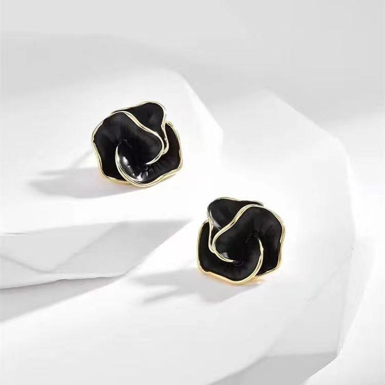 

French Drip Glazed Camellia Zircon Earrings Niche Design Simple Exquisite Elegant Temperament Light Luxury High-end Earrings 2Pcs