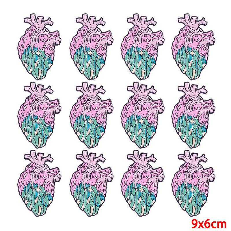 10 Pcs/lot Wholesale Embroidery Patch Iron On Patches For Clothing Patches On Clothes Jackets Decor Applique Sew Supplies
