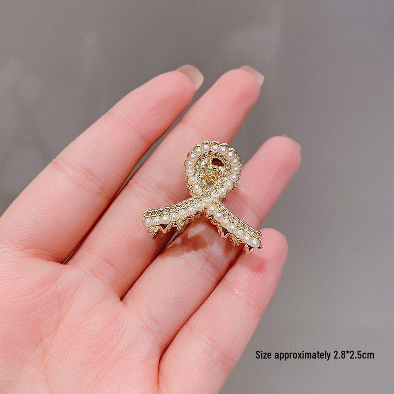 2024 Exquisite Small Claw Hair Clip for Women - Half Up, Side Bang, Fringe Styling