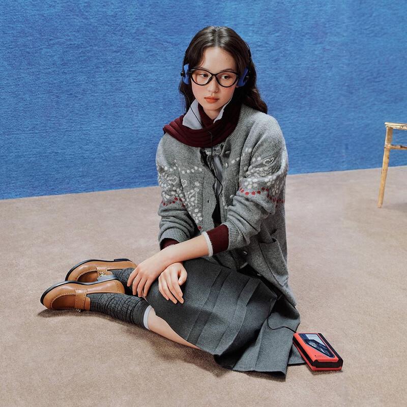 

Сотрудничество LED IN XIAOLI Цветочный вязаный кардиган M