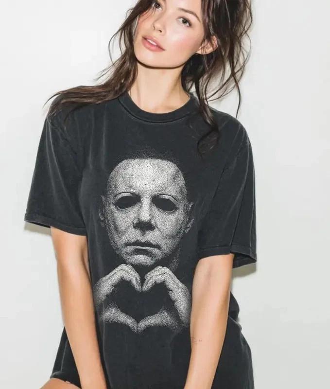 Michael Myers Retro Horror T-Shirt – Spooky Slasher Halloween Graphic  Unisex T-Shirt S