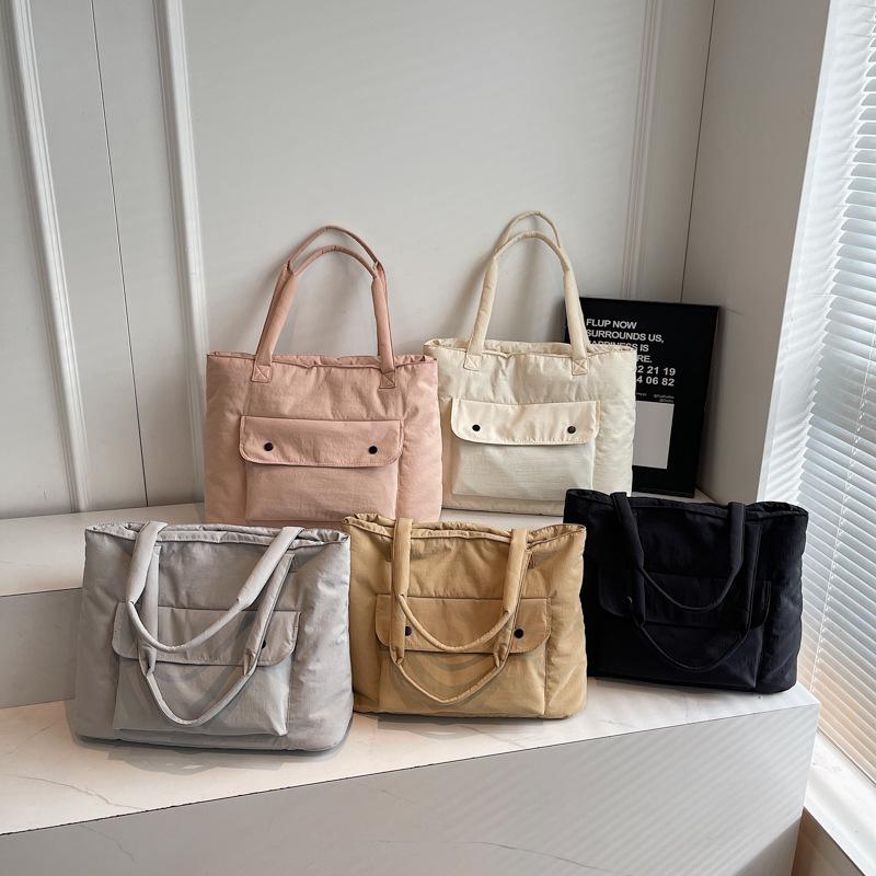 Minimalist Solid Color Tote Bag for Women – Large Capacity Shoulder Bag with Front Pocket – Perfect for Daily Use, Shopping, and School