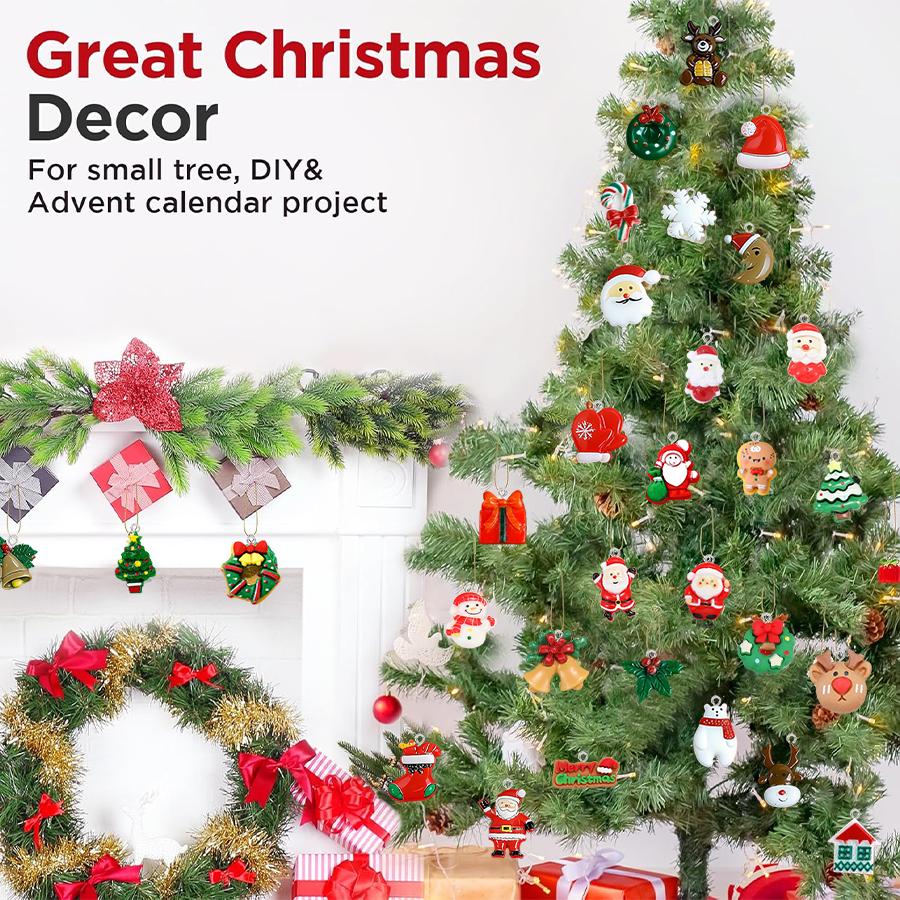 20/30pcs Mini DIY Christmas Keychains Christmas Tree Ornaments Resin Miniaturess for Craft Christmas Decor