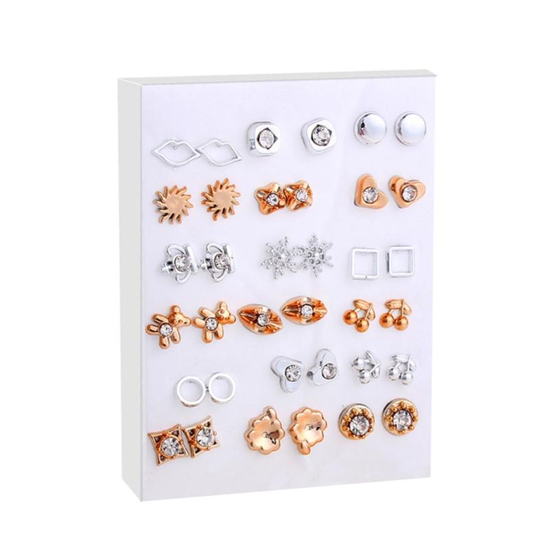18Pairs Set Gold Silver Studs Earrings  Elegant Mixed Style Heart and Flower Earrings Accessory for Fashion Lovers