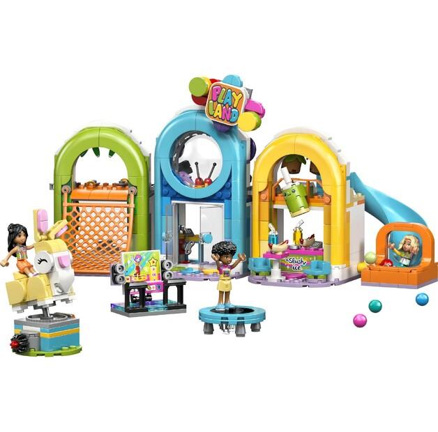 Конструктор LEGO Friends 42686 Необычная комната для игр