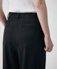 MUSINSA STANDARD WOMAN Women'S Summer Wool One-Pleat Wide Hidden Elastic Waist Slacks [Black]