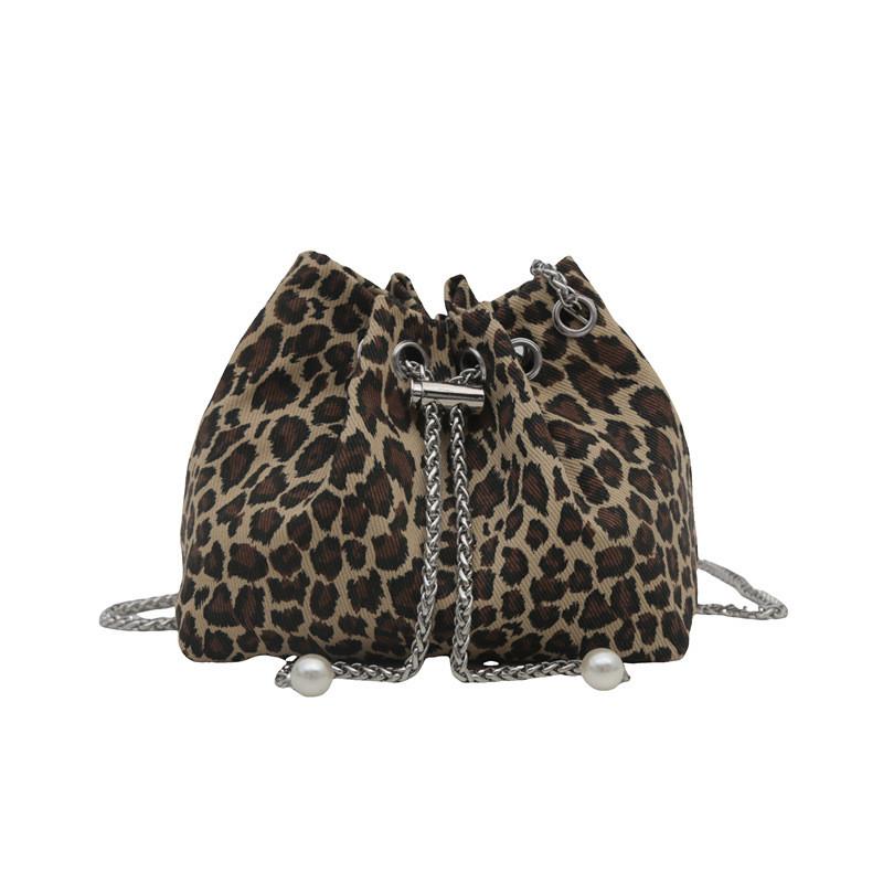 

Elegant Leopard Print Bucket Bag For Women With Chain Strap Ideal For Fall Fashion хакі