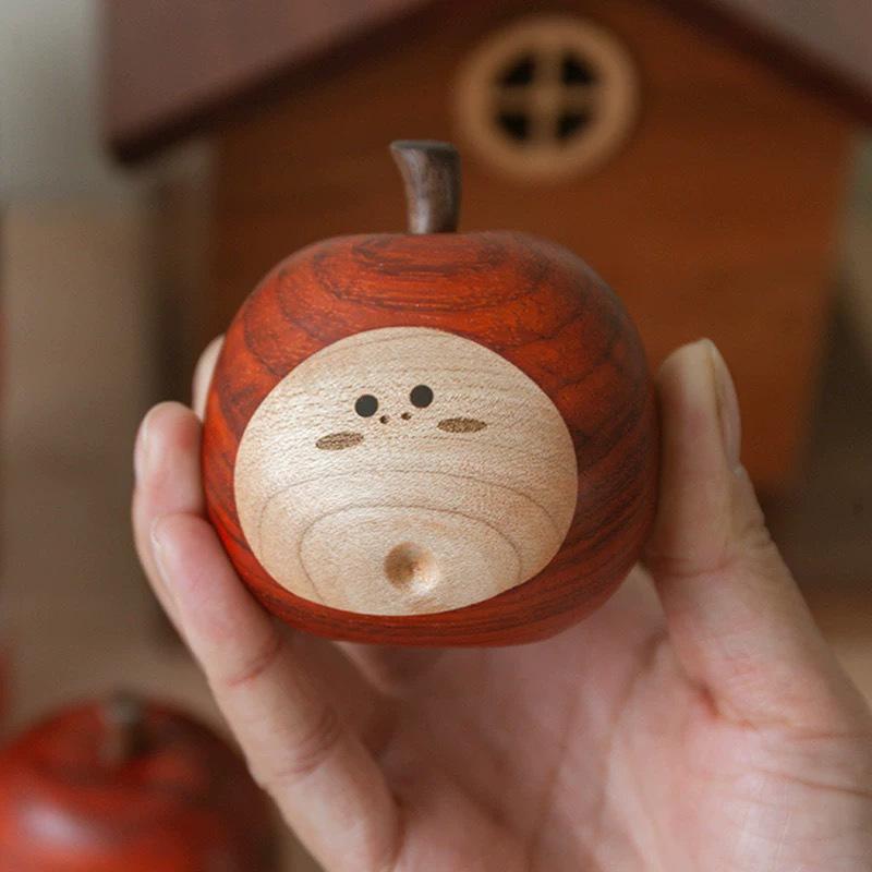 Walnut Wooden Carved Cartoon Cute Garlic Girl Bamboo Figurine Office Desk Desktop Ornaments for Home Vintage Decoration Gift