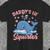Maglietta Meme per Adulti da Donna, Maglietta Regalo "Lil Squirter di Papà", Maglietta Imbarazzante, Giochi per Serate tra Ragazze, Maglietta Grafica Inappropriata per Adulti, Umorismo Arguto