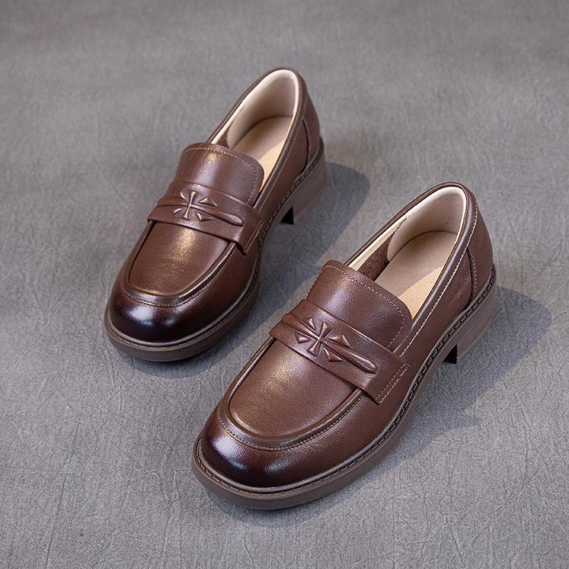 

Женские лоферы из первого слоя коровьей кожи, новинка весны 2025 года, кожаные, на плоской подошве, с мягкой подошвой, с мягким верхом, на одной педали, маленькие кожаные туфли женские 40