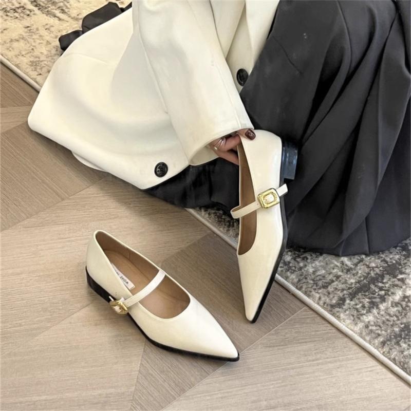 Koreanische Version von temperamentvollen spitzen Mary Jane Schuhen Damen Frühling 2025 neue Schaufel Pendlerschuhe niedriger Absatz flacher Ausschnitt ein Wort mit Einzel Schuhen