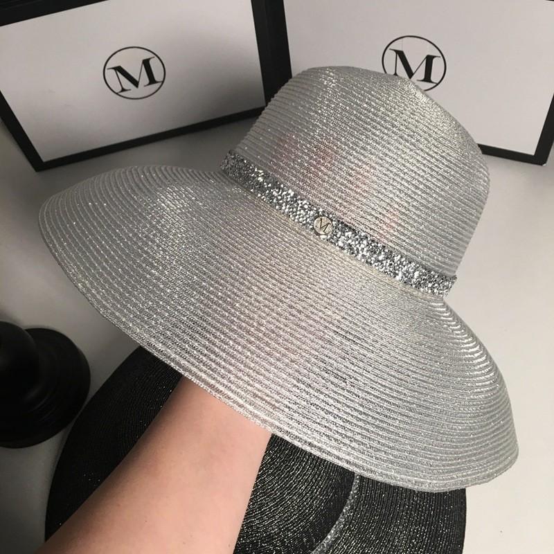 Beach Style Sun Shade Hat For Women With Wide Brim And Silver Silk Fabric Summer Wear