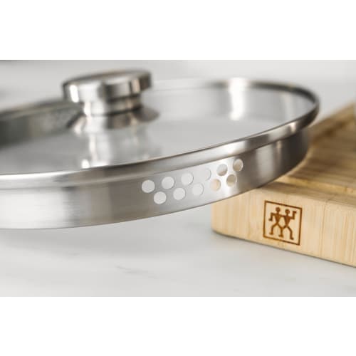 ZWILLING Pouristic Stew Pot, 20cm, Stainless Steel, Triple-Layered Bottom, Induction Compatible, 3.0L [Official Japanese Product] Pouristic 65562-200-