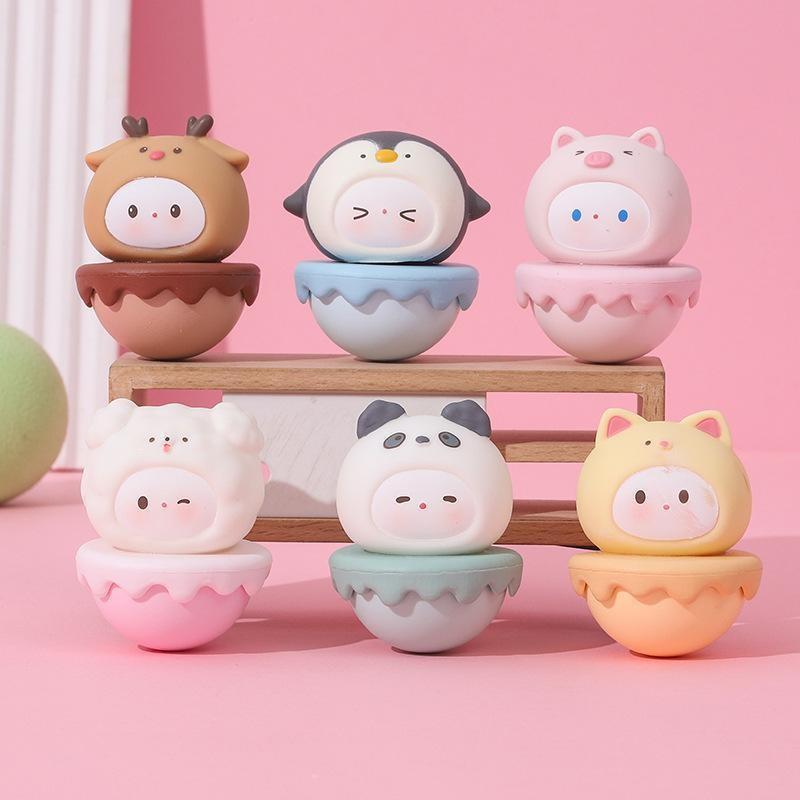 Tumbler Toy Decompression Bear Dog Pig Penguin Cat Deer Doll Decoration Gift