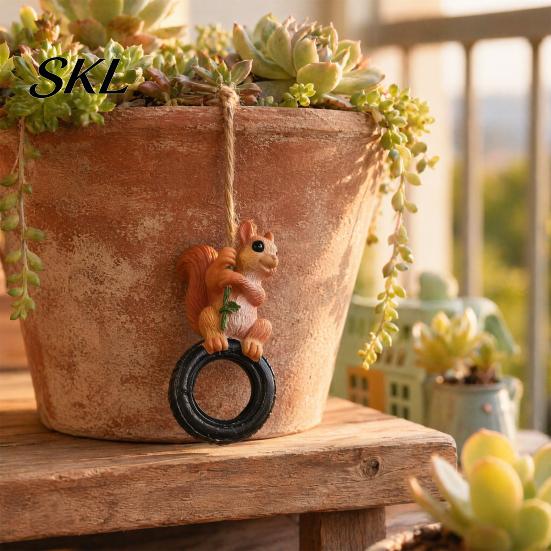 Durable Resin Patio Ornament Squirrel On Tire Outdoor Hanging Ornament, Realistic Figurine for Weather Resistant Statue Garden Tree Decoration,