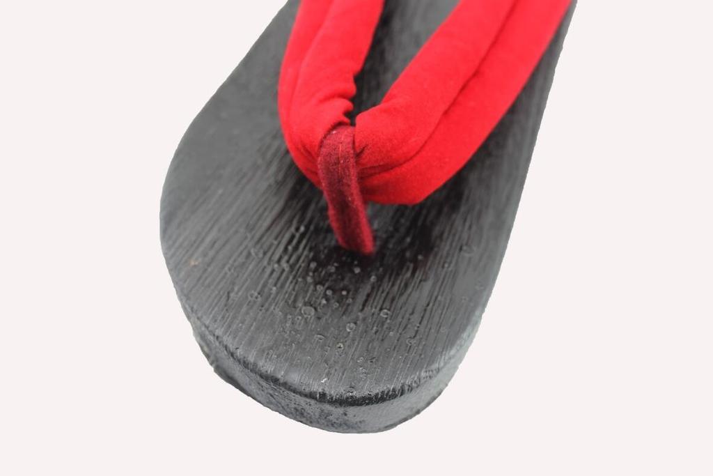 Convenient White and Black Geta Sandals Are Perfect for Japanese Cosplay and General The Simple Red Straps Make Them Perfect for and Size Naissant's