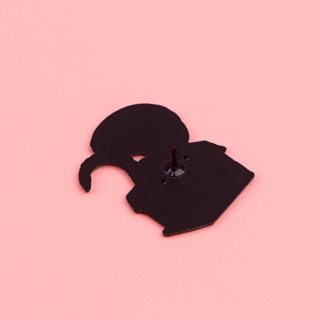 Alien Brooches for Women Cool Enamel Pins Badges Lapel Pins for Backpack Fashion Jewelry Clothing Accessories Halloween Gift