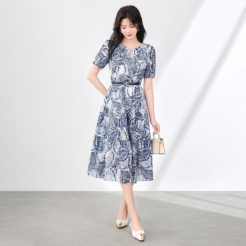

Elegant Round Neck Women’s Dress - High-Quality, Dignified, and Stylish Print Small