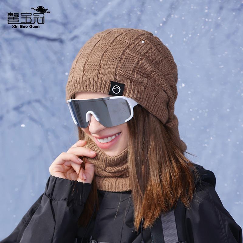 Winter outdoor windproof ear protection pullover hat fleece warm hat scarf set men's and women's knitted wool hat
