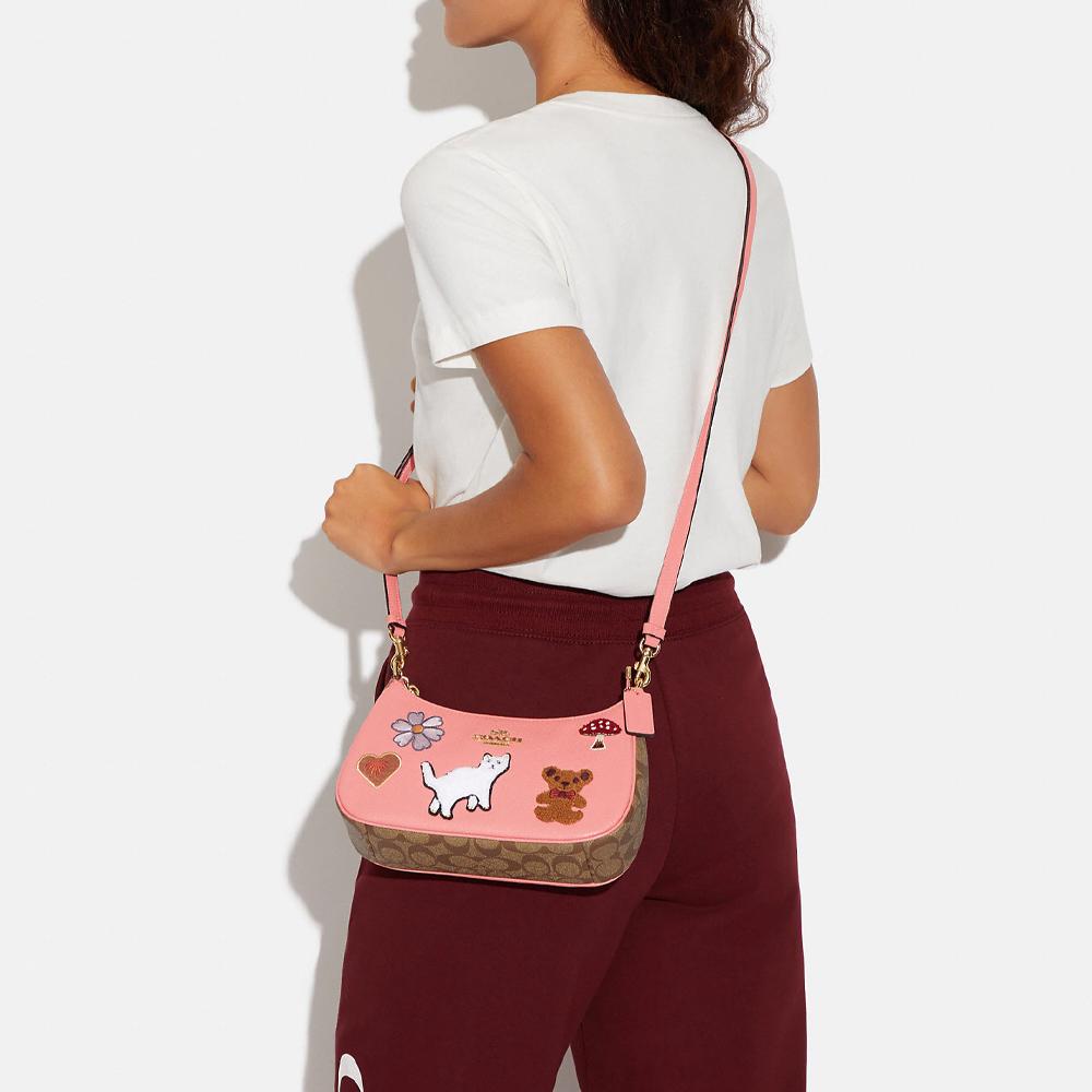 Coach Teri 26 Animal Print Leather Shoulder Bag Women Shoulder Bag Pink CC420-IMS5K