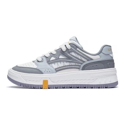Încălțăminte pentru bărbați – Adidaşi