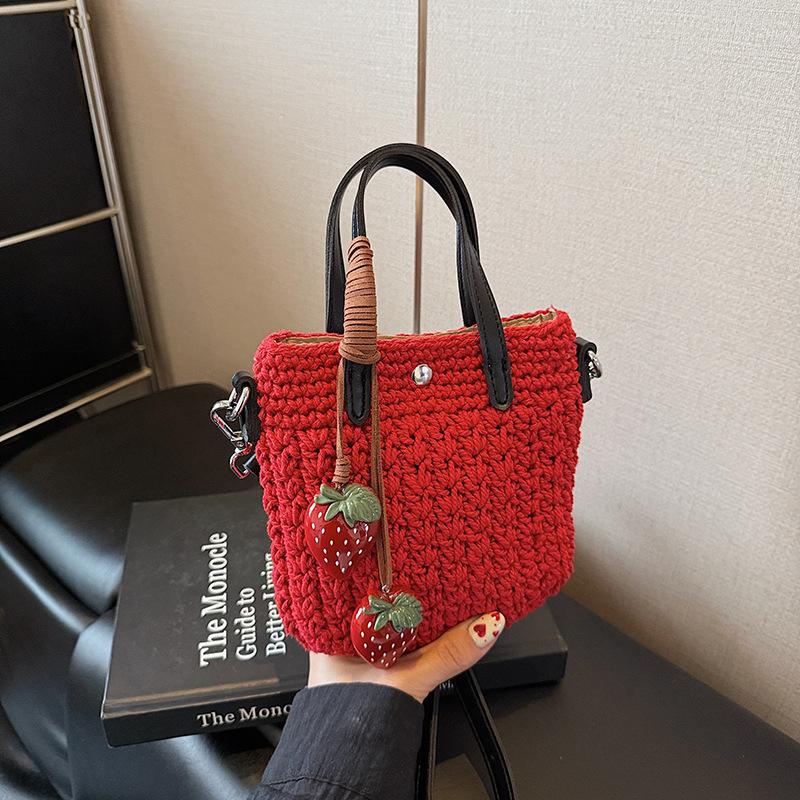 

Yogodlns Street Style Woven Small Crossbody Bag for Women Beach Commute Simple Bucket Bag New Summer Daily Match Shoulder Bag 15x2x16cm
