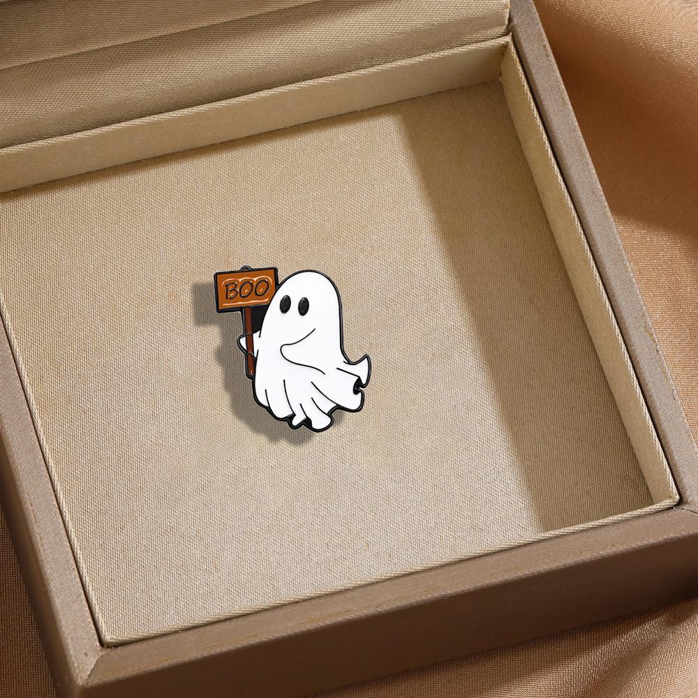 

Funny Ghost Brooch Universal Cartoon Metal Badge Fashionable Versatile Clothes Bag Scarf Accessories Halloween Brooch серебряный