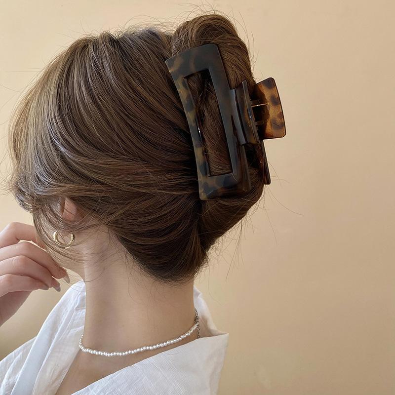 2Pcs Women Hair Accessories Hair Clips for Styling Elegant Leopard Print Hair Claw Clips Rectangular Plastic Shark Clips