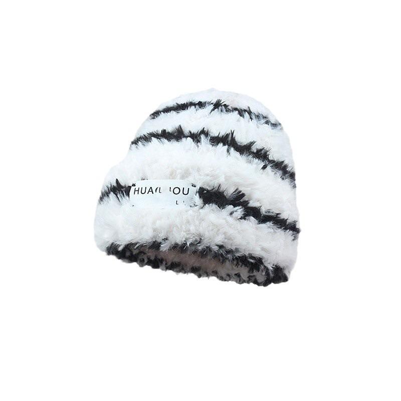 New women's winter plush warm thickened knitted hat wool stripes show small face big head circumference ear protectors stacking hat