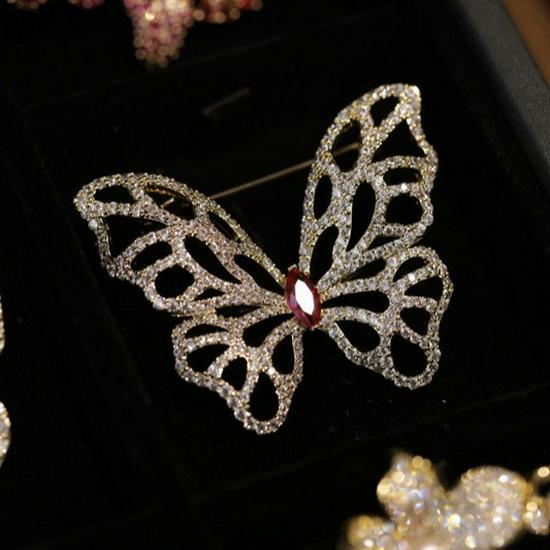 Bo Xin Yun Luxury Copper Zirconia Butterfly Brooch Pin - Elegant Jacket Corsage
