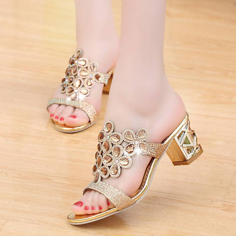 Woman Slippers Heeled Sandals Outside Rhenstone Shoes for Women New Collection Slides On Sale Casual Fashion 2025 Trend Pvc Shoe