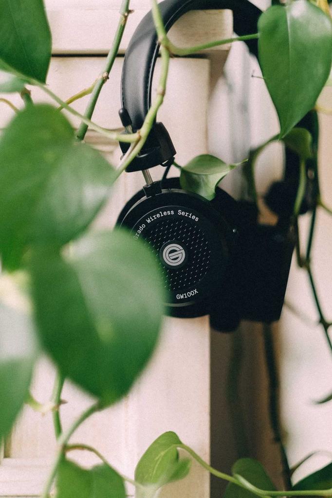 Grado GW100x Wireless Headphones Semi-Open Open Back aptX Adaptive Wired Connection Compatible