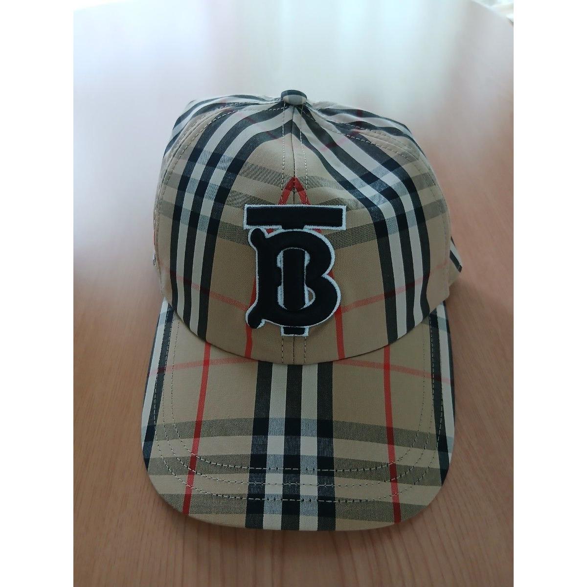 Б/у Кепка BURBERRY с клеткой и логотипом TB