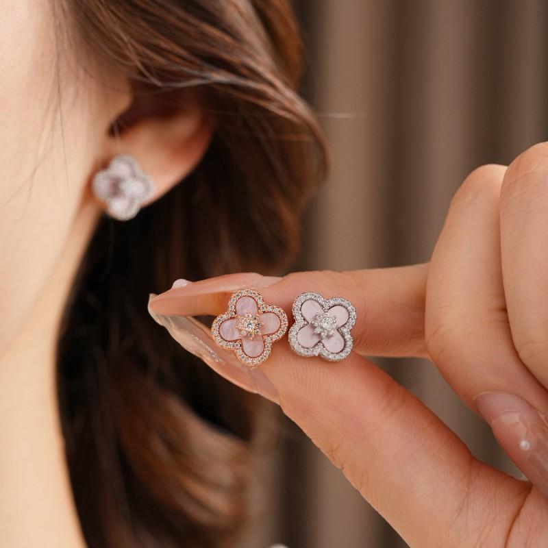 Floral Shell Jewelry Set With Zircon Accents Vintage-Inspired Earrings Delicate Choker Necklace Women