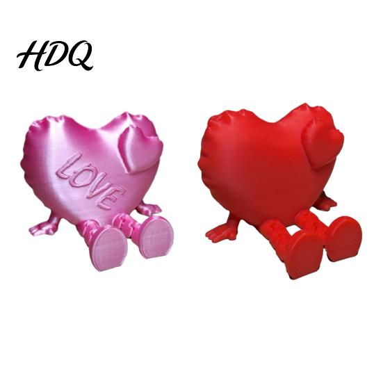 Love Heart Decoration Figurine with Articulated Legs 3D Printed Shape Statue Legs