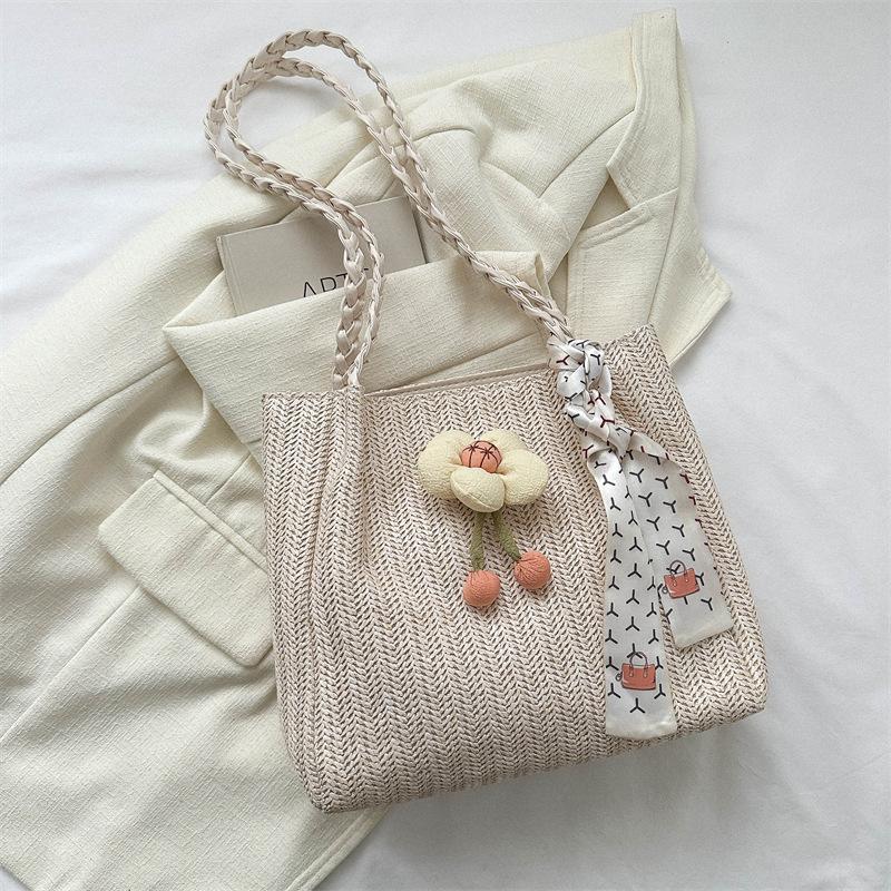 2025 summer new seaside vacation tote bag fashion casual shoulder bag women's niche simple straw bag women