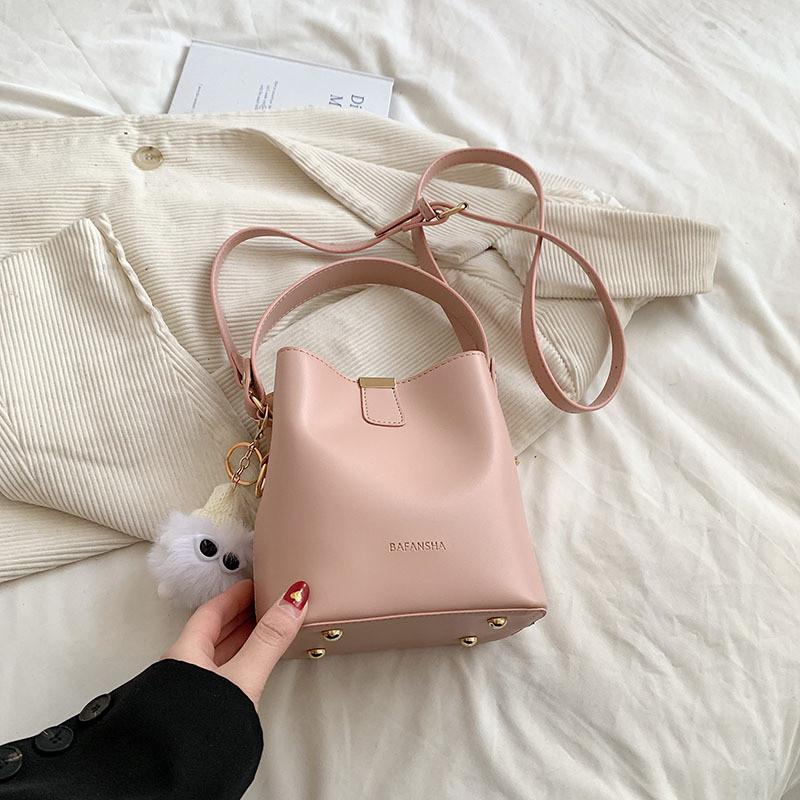 IELGY Spring Summer Retro Commuter Portable Bucket Bag