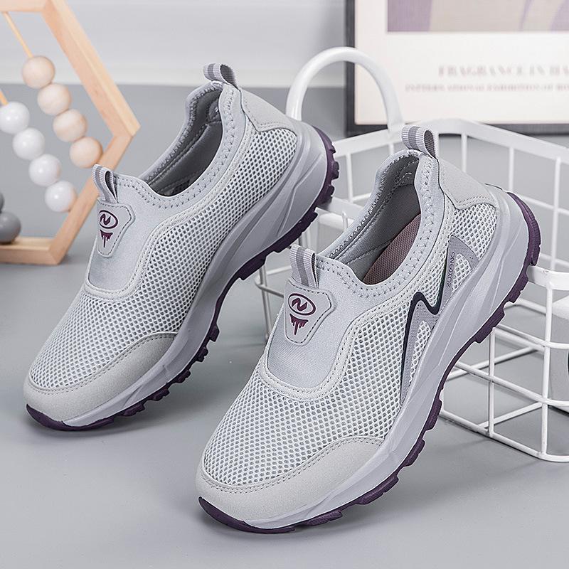

Sports and leisure men, breathable women, parents, excellent price mesh, new one-pedal summer walking, excellent price for middle-aged and elderly pe 36