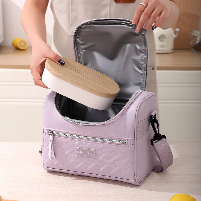 Modern Minimalist Lunch Bag With Insulated Polyester For Office Workers And Picnics